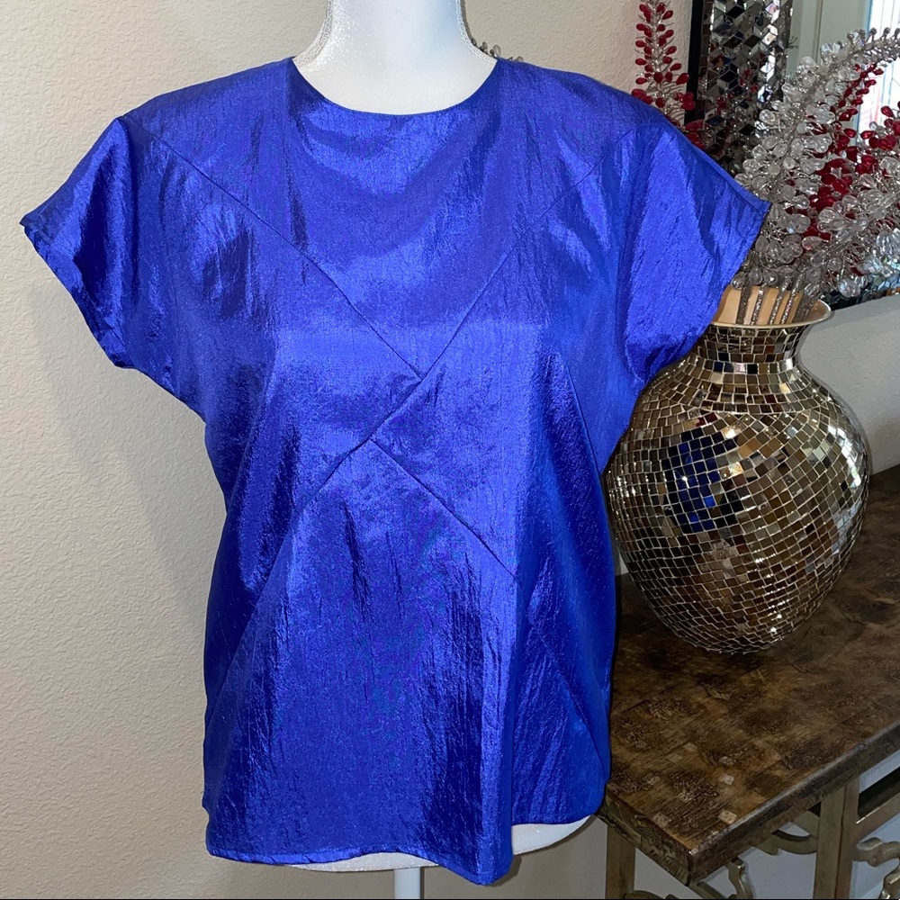 Impressons short sleeves blouse
